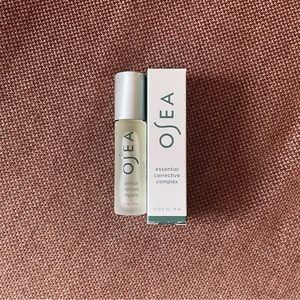 Osea Essential Corrective Complex